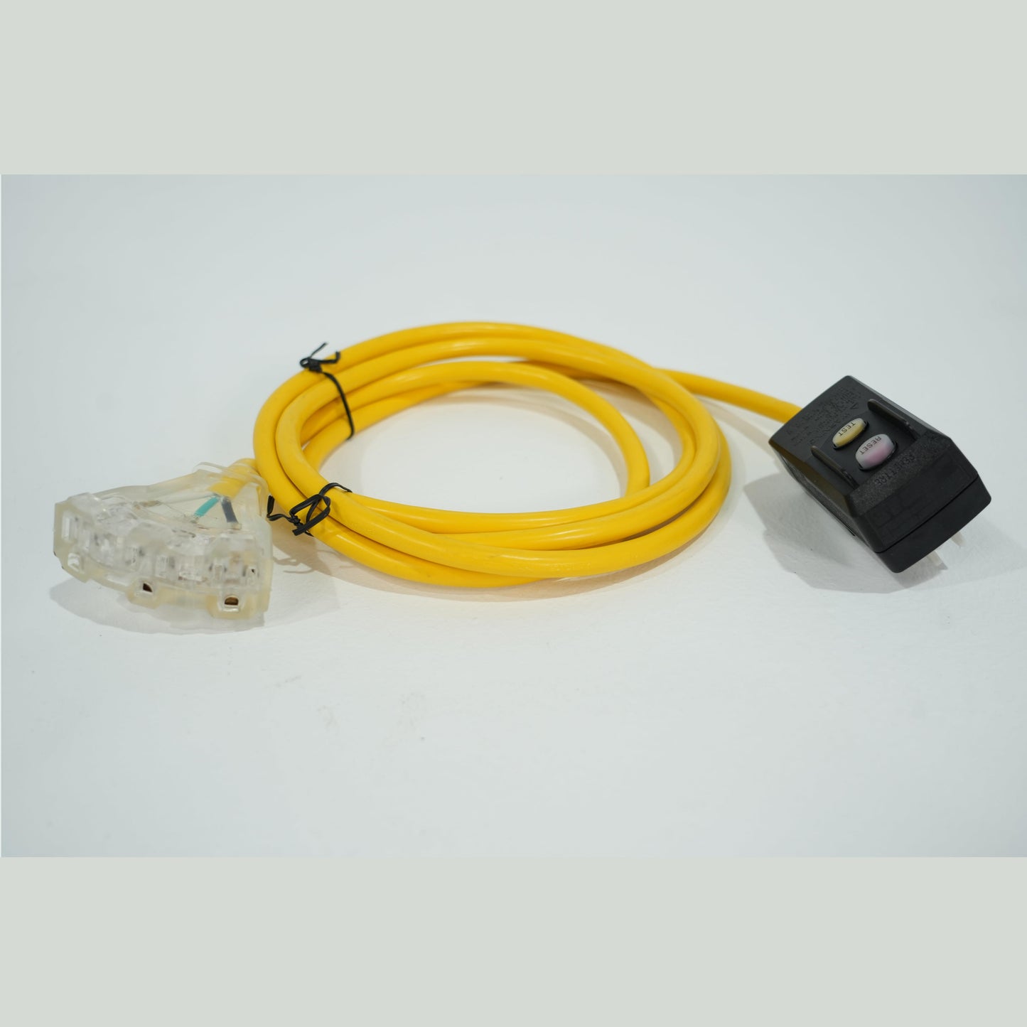 AMBOHR Outdoor Triple Tap Power Cords Extension Cords With Indicator Light Electric Cord